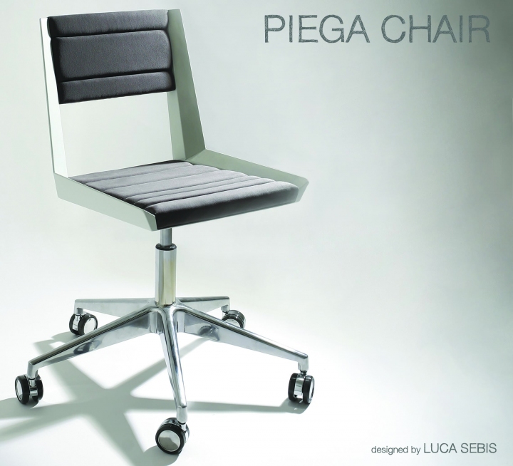 luca_sebis_ergata_piega_chair