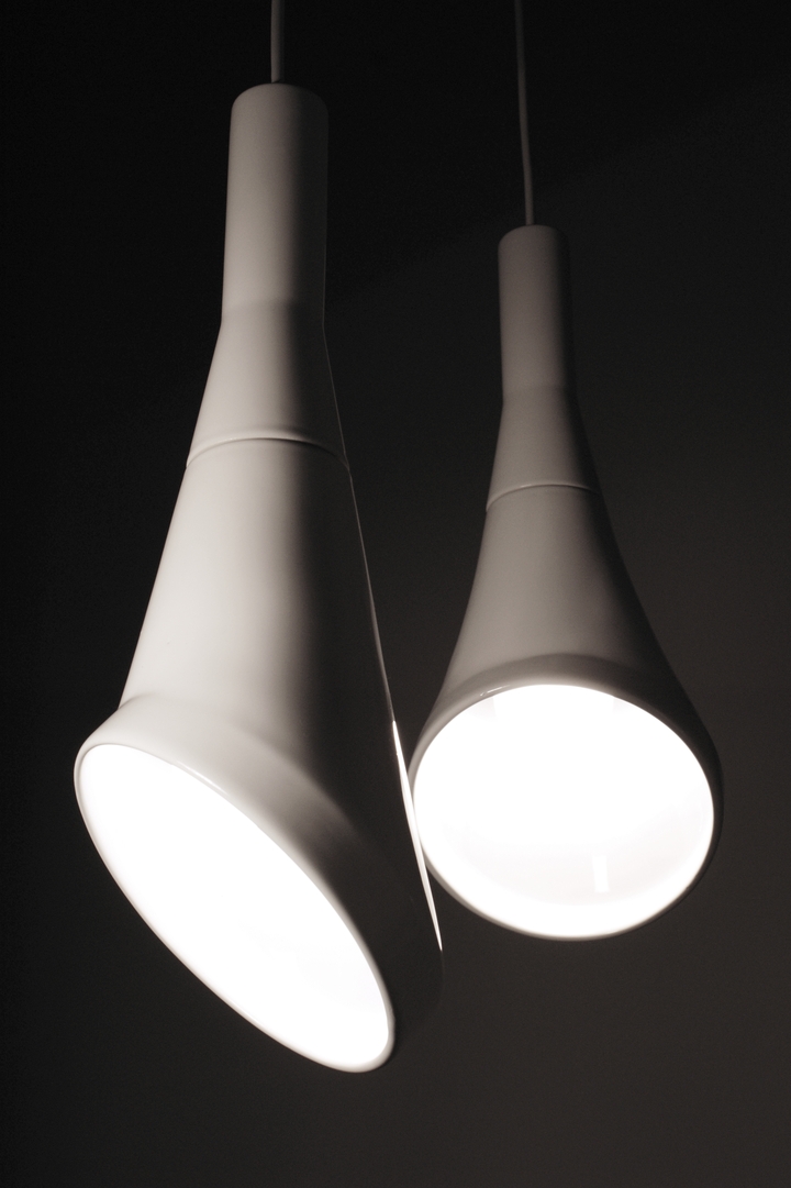 White Noise hanging lamp by RODRIGO Vairinhos social magazine-45 design