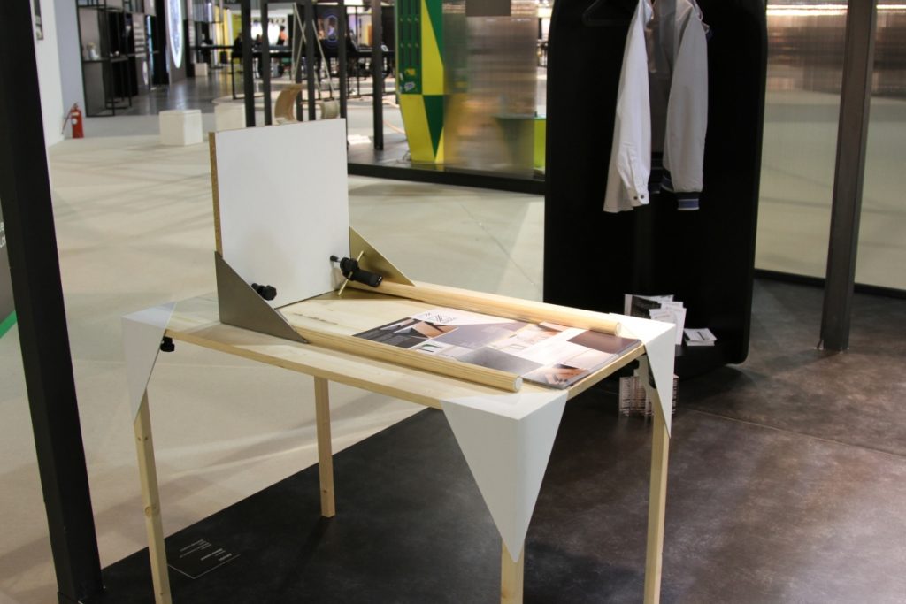 Angol, design: Marco Lorenzi