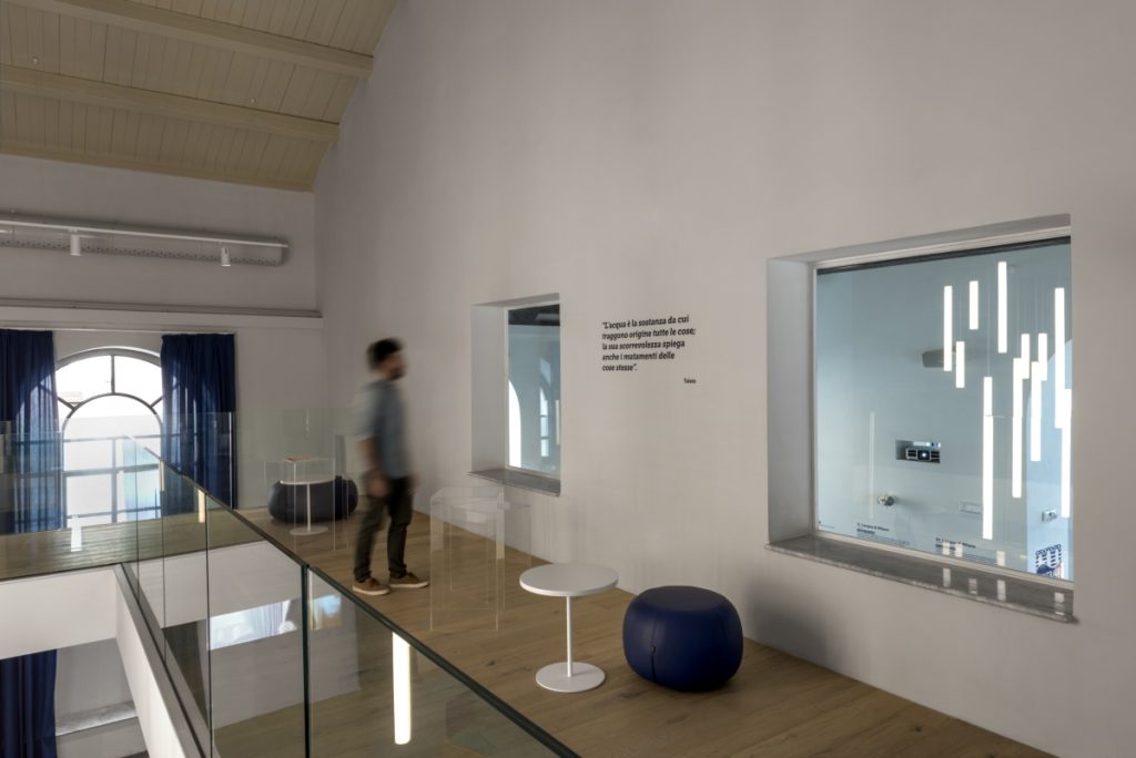 Zentrum des Mailänder Wassers